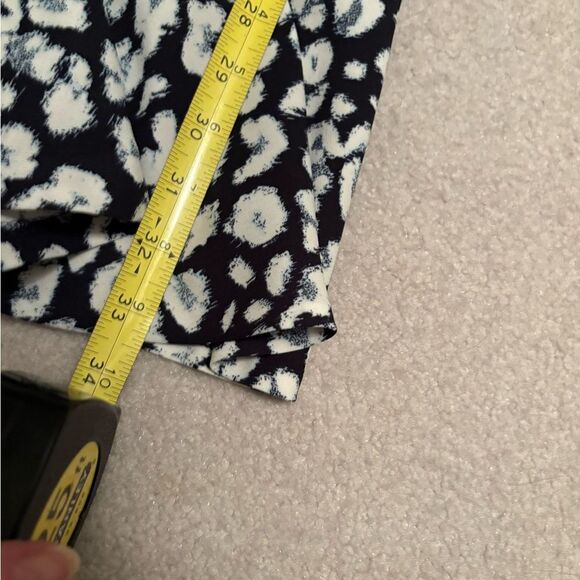 Banana Republic sleeveless dress with bottom ruffle - Picture 5 of 6